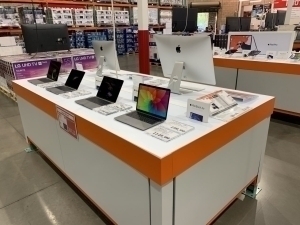 Apple narxlarini keskin oshirdi