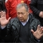 Қурманбек Бакиев келиб, судда жавоб берсин – Президент маслаҳатчиси