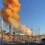 AQSHda ammiak zavodi portlab ketdi (video)