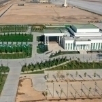 Mirziyoyev yangi qurilgan aeroportni borib ko‘rdi