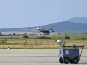 Bolgariya osmonida daydi dron portladi