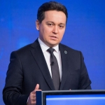 O‘zbekistonda o‘qituvchilar oyligi 1000 dollarga yetkaziladi