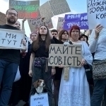 Украиналиклар 3-кун Киевда намойиш ўтказди