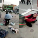 Olmaliqda soliqchilar sotuvchi ayollarni sudrab, buyumini tortib oldi. DSQ raisi xalqdan kechirim so‘radi (video)