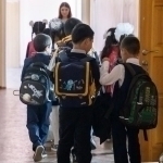Russia proposes paid schooling for migrant children
