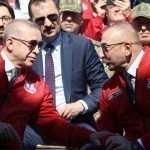 Ilhom Aliyev Erdo‘g‘an sovg‘a qilgan elektromobilda Istanbuldagi festivalga bordi