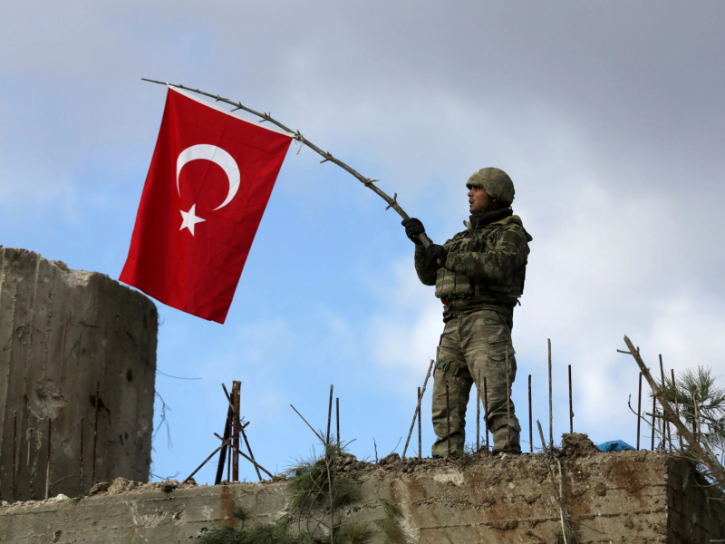 Idlibda otishma natijasida halok bo‘lgan turk askarlari soni oltitaga yetdi