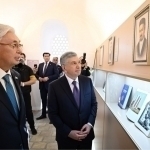 Shavkat Mirziyoyev To‘qayev bilan Buxoroni ziyorat qildi