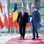 Japarov YeI davlatlarini Qirg‘izistondagi loyihalarga qo‘shilishga chaqirdi