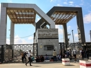 Рафаҳ чегара пункти қисман очилди