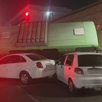 Тошкентда автобус икки енгил автомобиль устига ағанаб кетди 