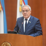 Senator O‘zbekistonda kommunal to‘lovlar miqdori shundoq ham pastligini aytdi