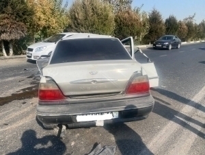 Андижонда ҳайдовчи ухлаб қолиб, ЙТҲ содир этди  (видео)