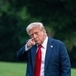 Трамп Украинага Patriot тизимлари етказиб берилишини эълон қилди
