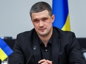 Собиқ мудофаа вазири Федоров Зеленскийга қарши сайлов ўтказишга чақирди