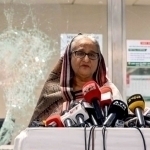 Bangladesh Bosh vaziri iste’foga chiqdi va mamlakatni tark etdi