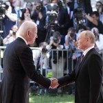 “Россия ўз позициясини заифлаштириши мумкин”. Байден Путинга нималар деди?