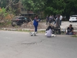 A 1-year-old boy dies after being crushed by a tree in Tashkent
