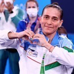 48 ёшли Оксана Чусовитина яна бир олтин медалга эга чиқди 