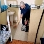 Qoidabuzar Asadbek Jumayev qamoqda qanday sharoitda saqlanayotgani aytildi