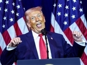 Трамп Мадурони ўзининг шахсий рақсини ўзлаштиришда айблади (видео)