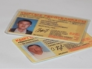 Янги ҳайдовчилар учун бир йиллик гувоҳнома берилади. Қирғизистонда!