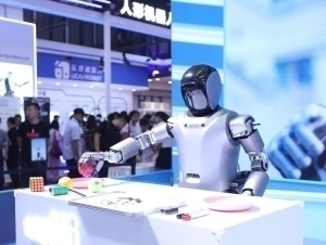 Хитой компаниялари одамсимон роботларни сотишда дунёда етакчи бўлди