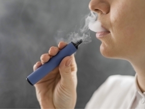 Elektron sigaretalar infarkt xavfini oshiradi – tadqiqot 