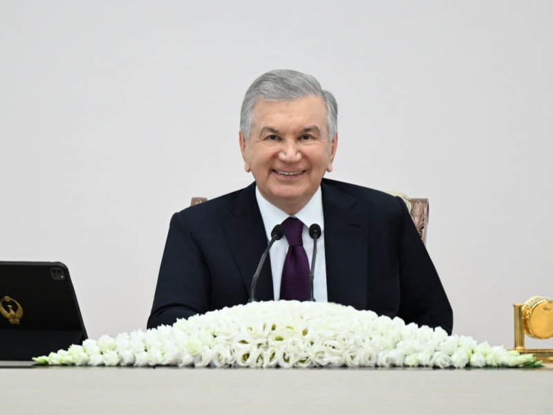 Prezident tadbirkorlarni suyuntiradigan farmonni imzoladi