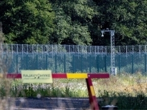 Finlyandiya Rossiya bilan chegarada 200 kilometrlik tikanli sim tortdi
