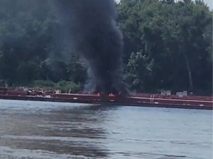 АҚШда вертолёт кема билан тўқнашди. Қурбонлар бор (видео)