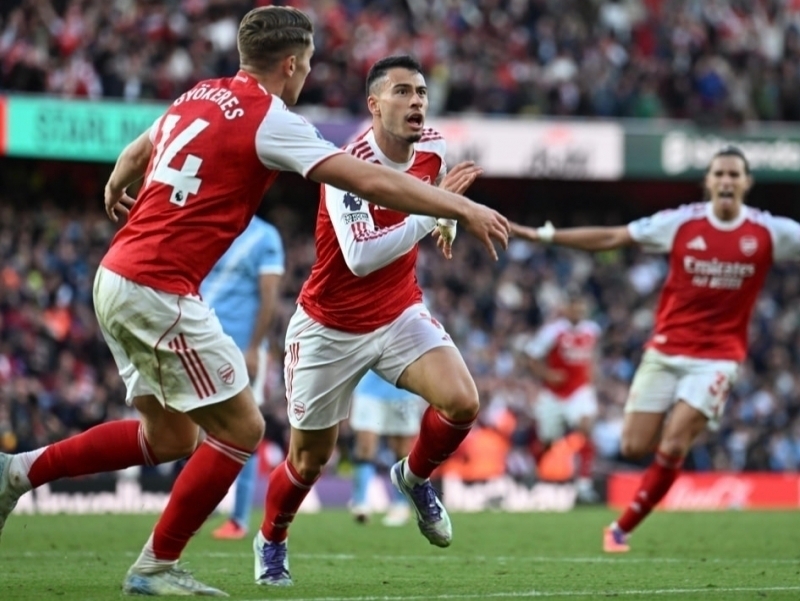 “Arsenal” 22 yillik tanaffusdan so‘ng APL chempioni bo‘ldi (video)