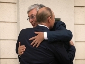 Путин Қозоғистонга боради