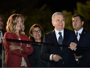Mirziyoyev Meloniga Registon va “Boqiy shahar”ni ko‘rsatdi