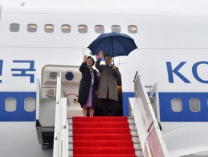Janubiy Koreya Prezidenti O‘zbekistondan Qozog‘istonga jo‘nab ketdi