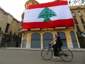 Livan Eron elchisini mamlakatdan chiqarib yuborishga qaror qildi