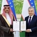 Shavkat Mirziyoyev Saudiya elchisini mukofotladi