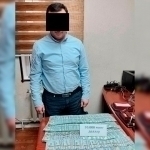 Toshkentda FVV xodimiga 30 ming dollar pora bergan tadbirkor ushlandi