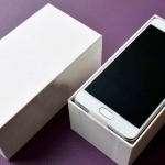 O‘zbekistonga yangi telefon olib kirish yengillashmoqda
