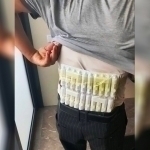 Чегарада танасига дори яширган эркак ушланди
