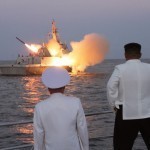 Kim Chen In strategik qanotli raketani uchirish mashqlarini shaxsan kuzatdi (fotoreportaj)