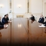 Ilhom Aliyev “O‘zbekneftgaz” rahbari bilan uchrashdi