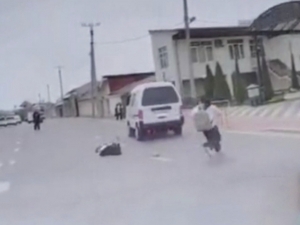 Toshkentda Damas haydovchisi o‘quvchini urib, qochib ketdi (video)