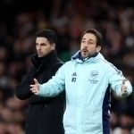 “Arsenal”ning standart vaziyatlar bo‘yicha murabbiyi katta daromad oldi