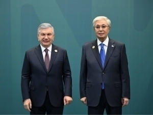 Shavkat Mirziyoyev Qosim-Jomart To‘qayev bilan uchrashdi