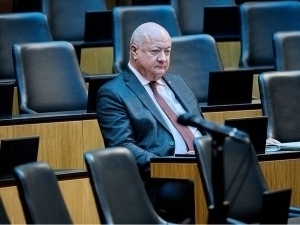 “Bola qarash – ish emas”. Avstriya kansleri onalardan uzr so‘radi