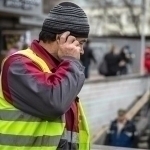 Russia may limit migrants to a single SIM card