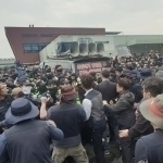 Koreyada yuk mashinasi namoyishchilarni bosib ketdi