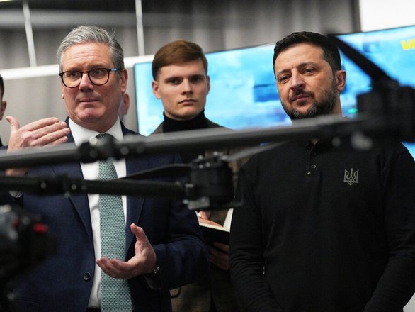 “Заифлик урушга олиб келади”. Британия Украинага қўшин жўнатишга тайёрлигини эълон қилди
