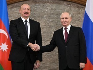 Путин ва Алиев Бишкекда “нозик масала”да гаплашиб олди 